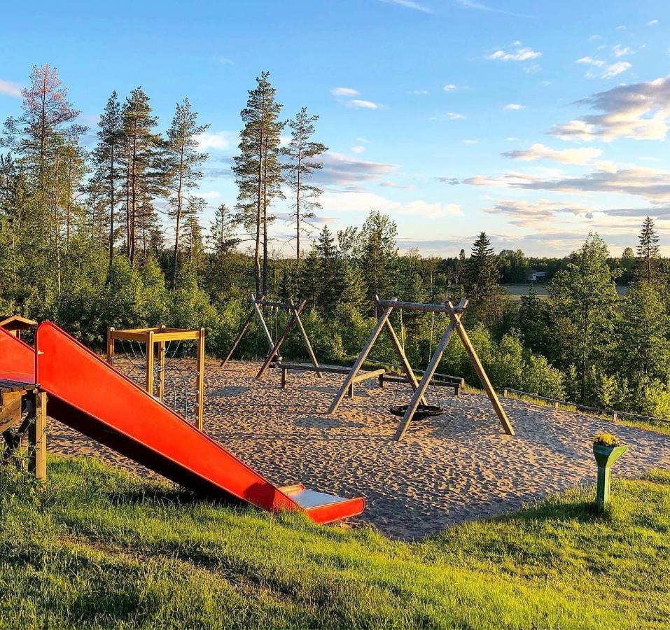 Lufta Camping & Restaurang Ånäset Eksteriør bilde